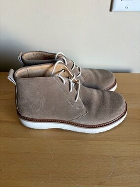 Samuel Hubbard Men's Suede Chukka Boots in Taupe - Casual Lace-Up Sz 6/ EU 36